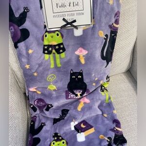 Halloween Black Cat Witch Frog Mushroom Purple Plush Blanket 60”x70 NWT